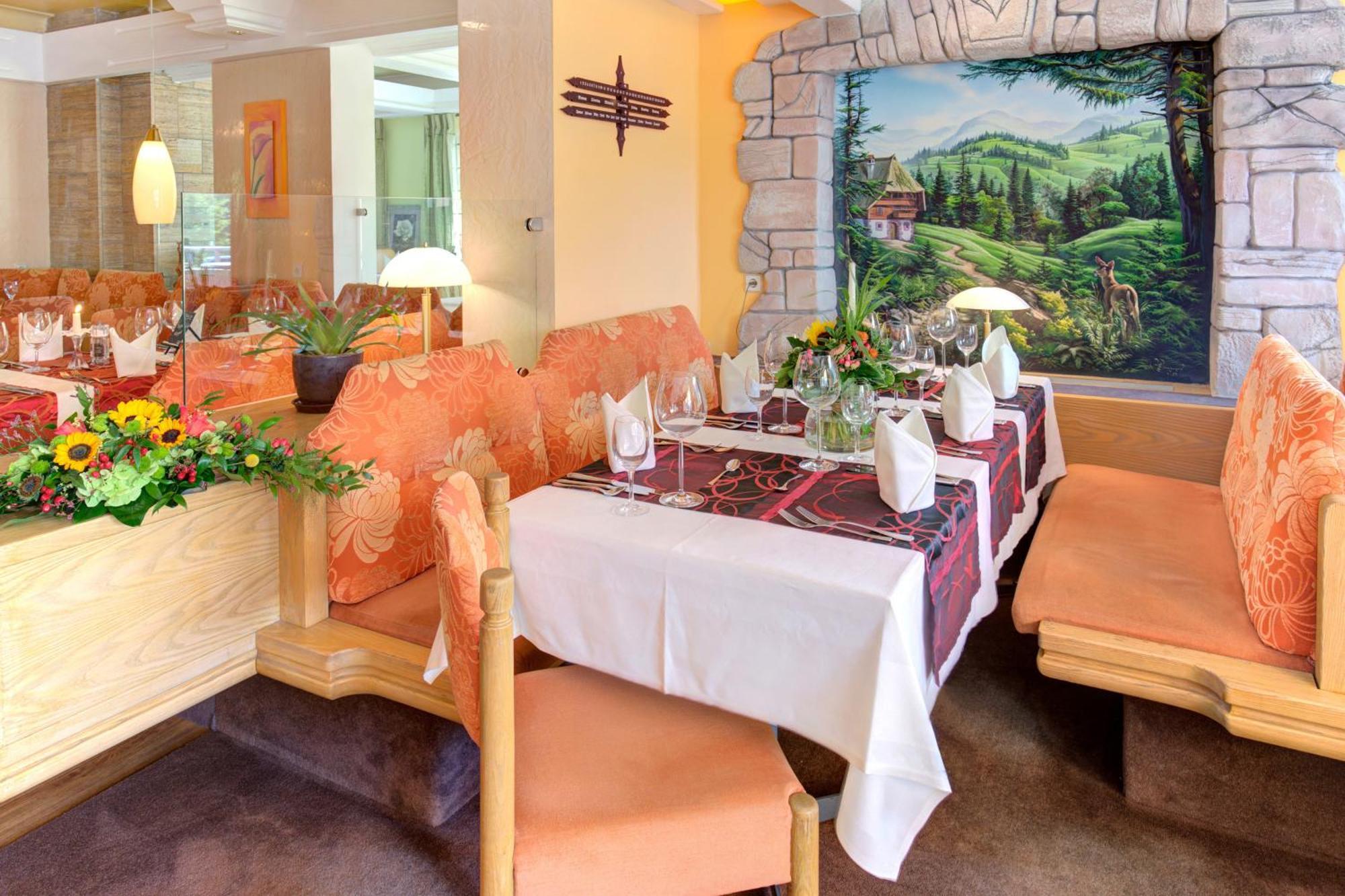 Ferienhotel Oedenhof Mitteltal Luaran gambar