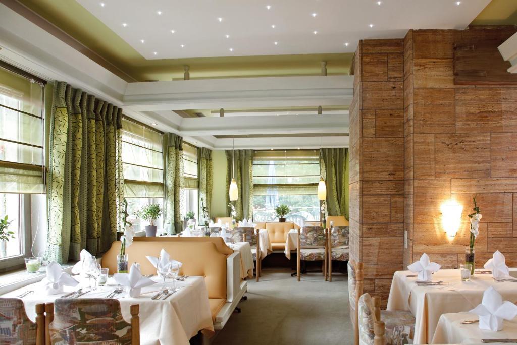 Ferienhotel Oedenhof Mitteltal Luaran gambar